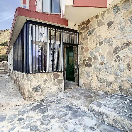 Comodo Estudio De 1 Y Facil Aparcamiento. *