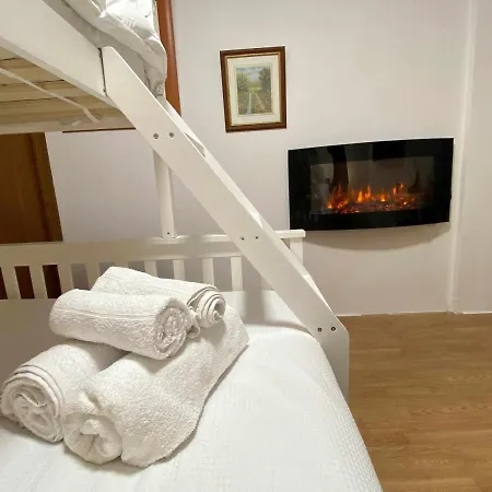 Comodo Estudio De 1 Y Facil Aparcam Apartmán