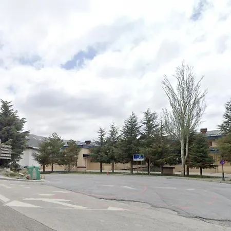 Comodo Estudio De 1 Y Facil Aparcam Sierra Nevada