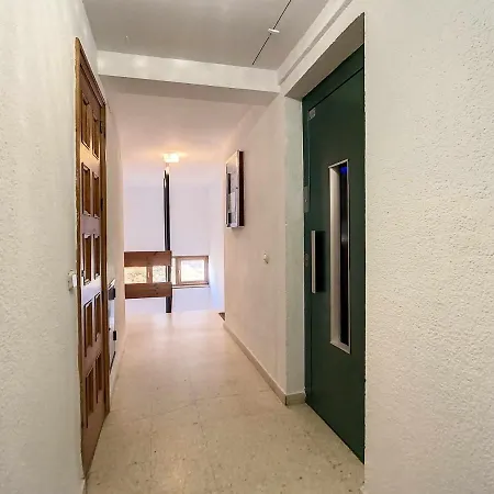 Comodo Estudio De 1 Y Facil Aparcam