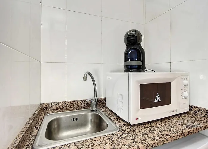 Апартаменти Comodo Estudio De 1 Y Facil Aparcamiento. *