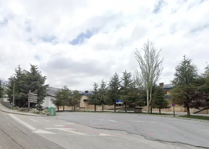 Comodo Estudio De 1 Y Facil Aparcamiento. Сьєрра-Невада