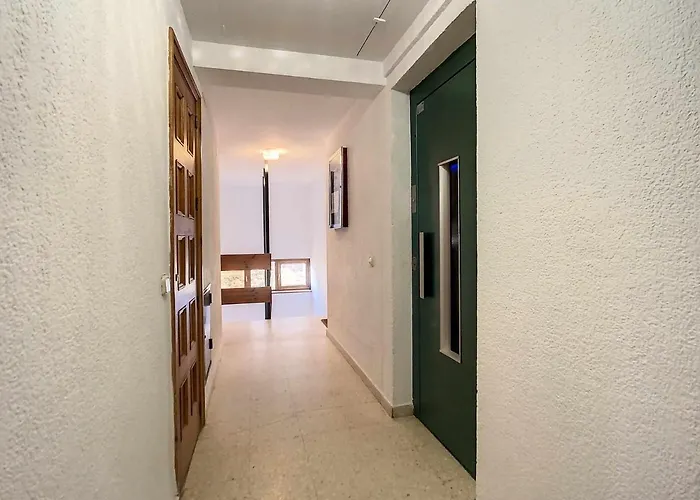 Comodo Estudio De 1 Y Facil Aparcamiento.