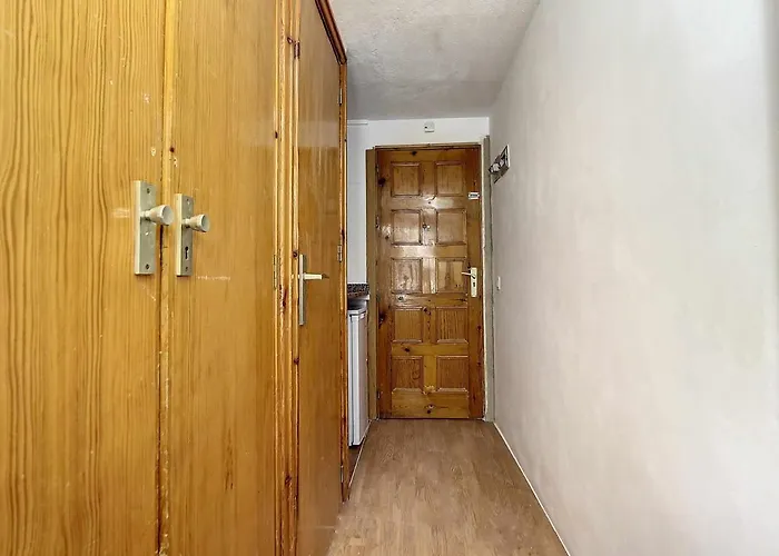 Comodo Estudio De 1 Y Facil Aparcamiento. *